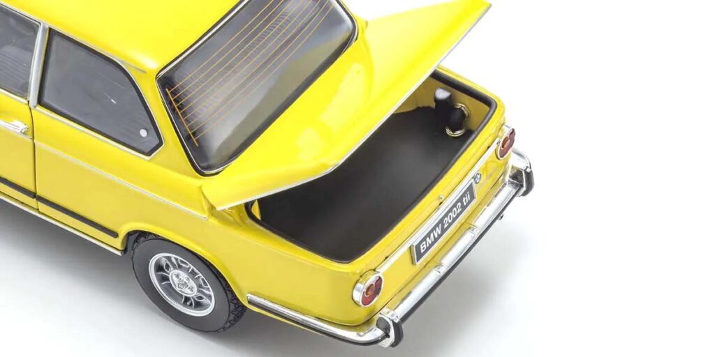 BMW Tii 1972 1:18 jaune