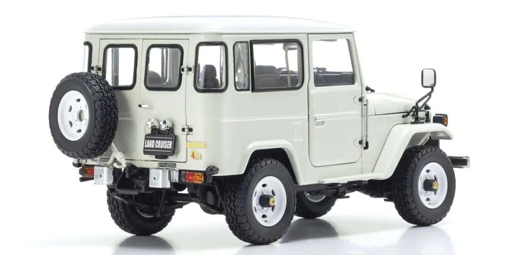 1:18 Toyota Land Cruiser 40 Van (BJ42V)